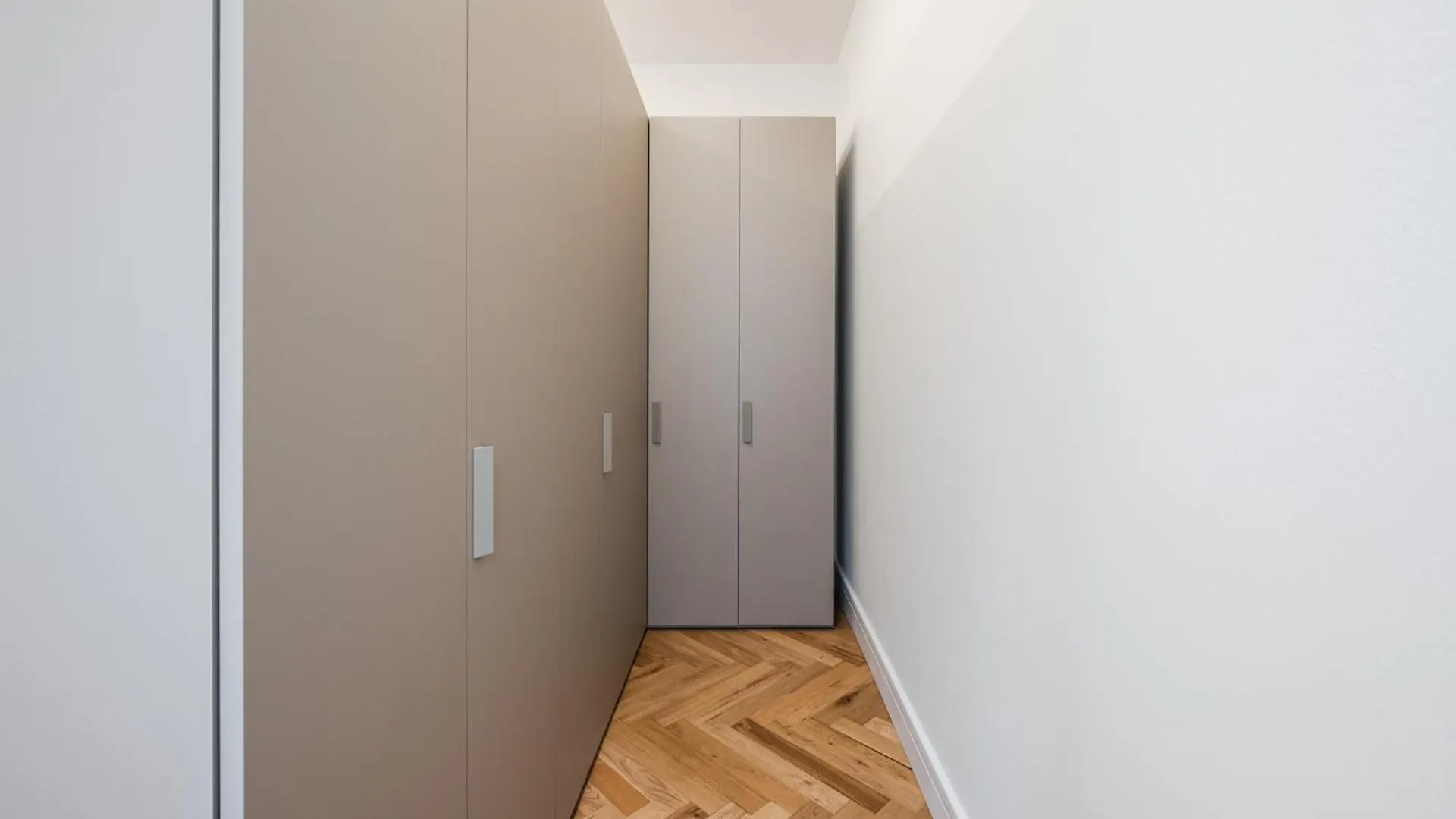 Central Modern 3-Room Flat - Near Metro & Park Milan Apartment