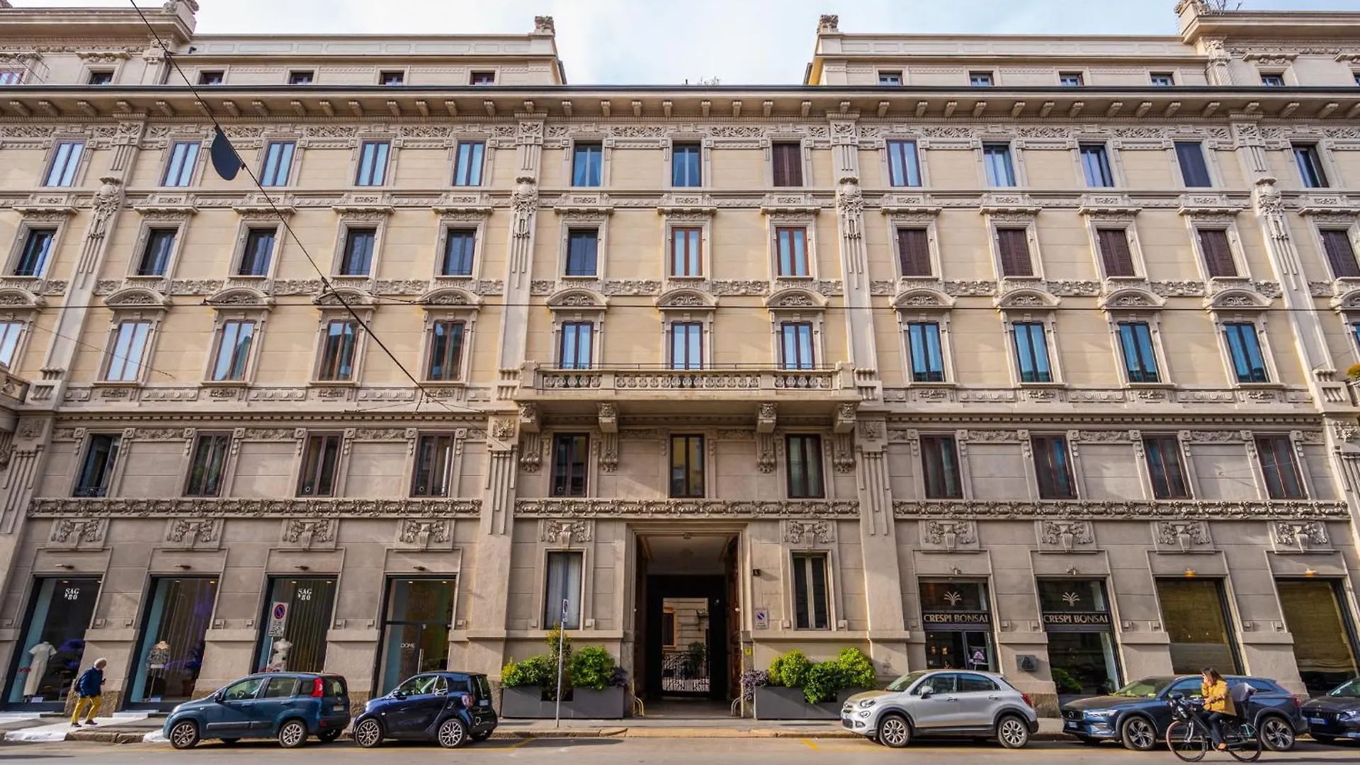 Central Modern 3-Room Flat - Near Metro & Park Milan